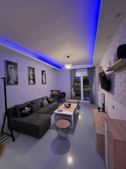 Vip Apt. Pezodromos Kalamarias Tessalónica Exterior foto