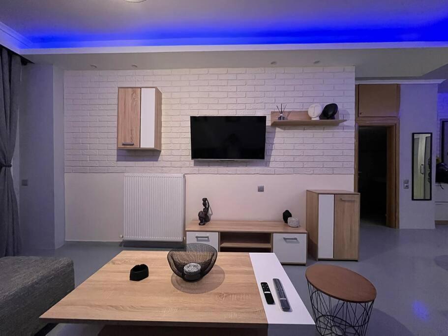 Vip Apt. Pezodromos Kalamarias Tessalónica Exterior foto