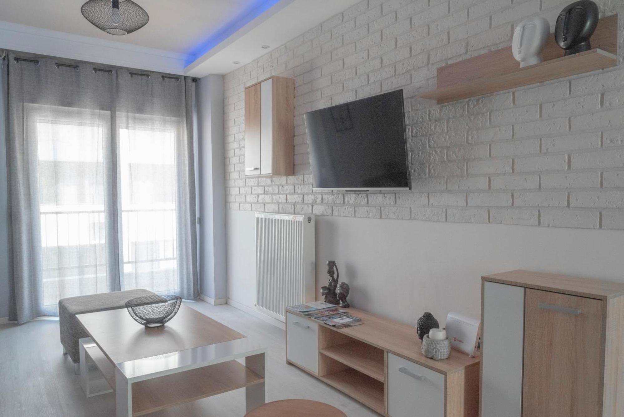 Vip Apt. Pezodromos Kalamarias Tessalónica Exterior foto